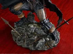 Sale UTC/Medicos Entertainment Berserk - Guts Black Swordsman Ver. 1/7 Scale - Statue