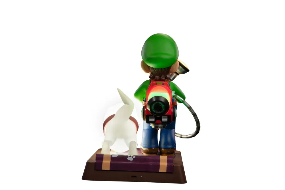 Fashion Dark Horse Comics Luigi's Mansion 3 - Luigi 9" PVC Collector's Edition - Statue
