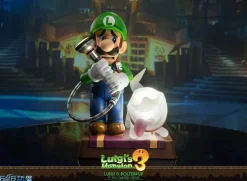 Fashion Dark Horse Comics Luigi's Mansion 3 - Luigi 9" PVC Collector's Edition - Statue