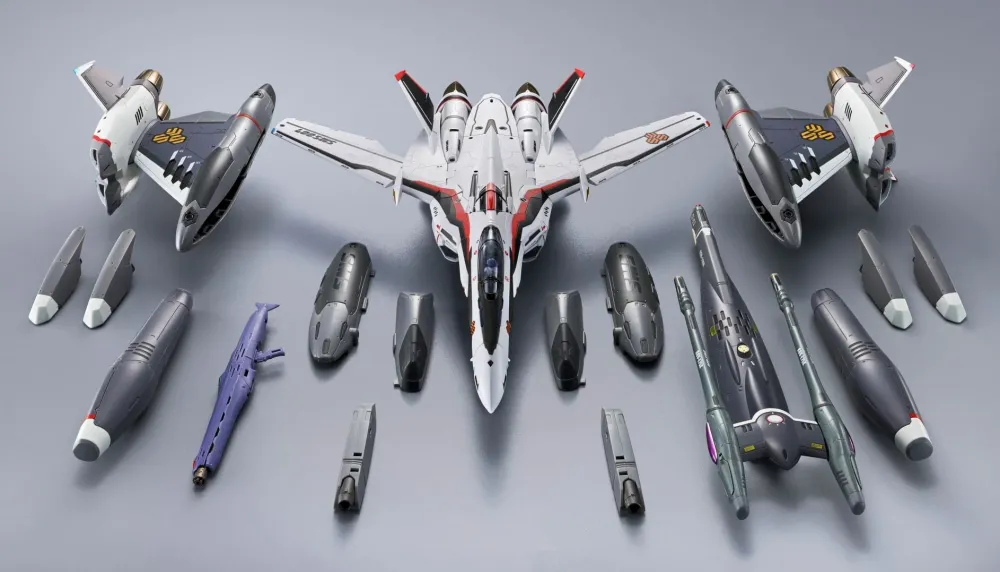 Clearance Bandai/Tamashii Nations Macross - Tornado Messiah Valkyrie ALTO SAOTOME USE REVIVAL - Action Figure