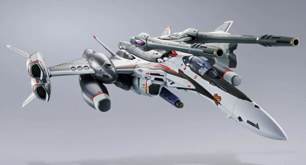 Clearance Bandai/Tamashii Nations Macross - Tornado Messiah Valkyrie ALTO SAOTOME USE REVIVAL - Action Figure