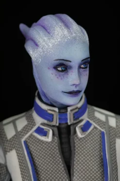 Sale DHS/Dark Horse Comics Mass Effect - Liara - Figure