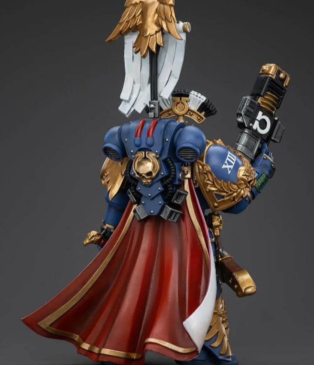 Sale Joytoy Warhammer 40,000 - Ultramarines Legion Praetor with Power Sword and Volkite Serpenta - Action Figure