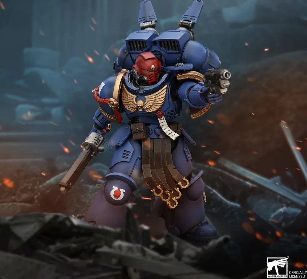 New Joytoy Warhammer 40,000: Space Marine 2 - Ultramarines Sergeant Gadriel - Action Figure