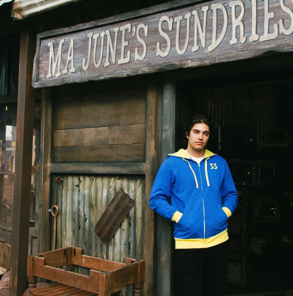 Online KJ Sportswear Fallout - Official Vault 33 Hoodie