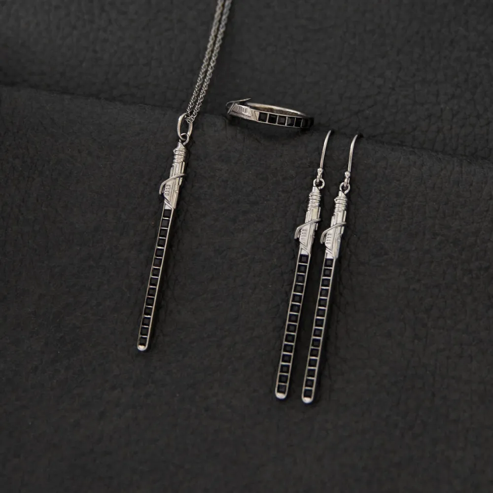 Discount RockLove Jewelry Star Wars X RockLove Darksaber Crystal Lightsaber Necklace