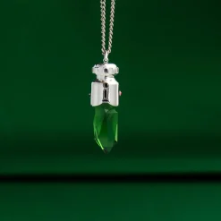 New RockLove Jewelry Star Wars X RockLove Padawan Ahsoka Tano Green Kyber Crystal Necklace